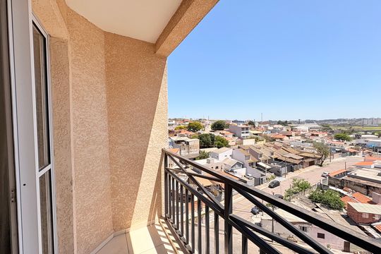 Sacada de apartamento à venda com 2 quartos, 54m² em Vila Nova Esperia, Jundiaí
