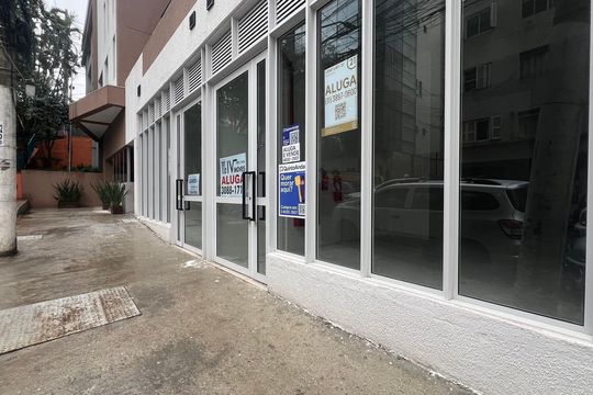 Fachada de apartamento à venda com 1 quarto, 40m² em Pinheiros, São Paulo