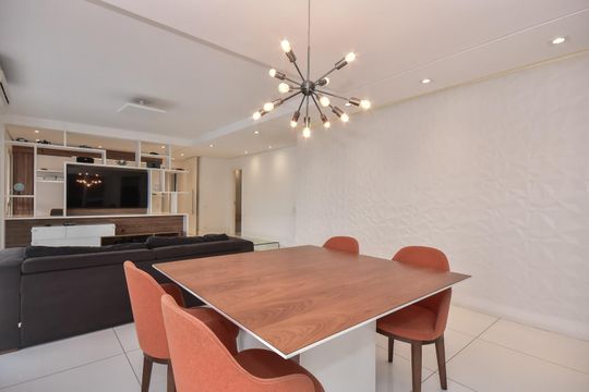 Sala de apartamento à venda com 3 quartos, 200m² em Vila Andrade, São Paulo