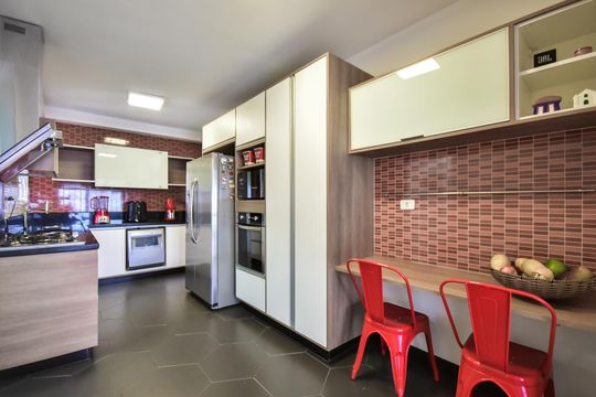 Cozinha de apartamento à venda com 3 quartos, 200m² em Vila Andrade, São Paulo