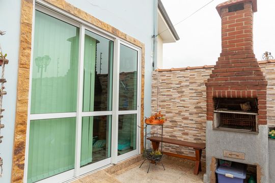 Área externa de casa à venda com 5 quartos, 160m² em Vila Campo Grande, São Paulo