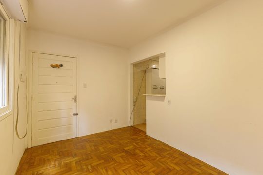 Sala de apartamento para alugar com 2 quartos, 42m² em Rio Branco, Porto Alegre