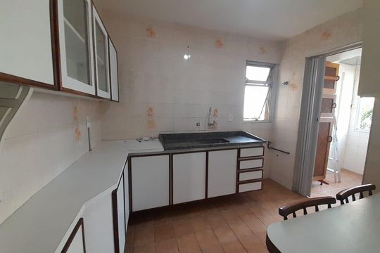 Cozinha de apartamento para alugar com 2 quartos, 57m² em Vila Emir, São Paulo