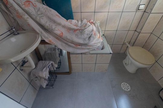Banheiro de kitnet/studio para alugar com 1 quarto, 33m² em Campos Elíseos, São Paulo