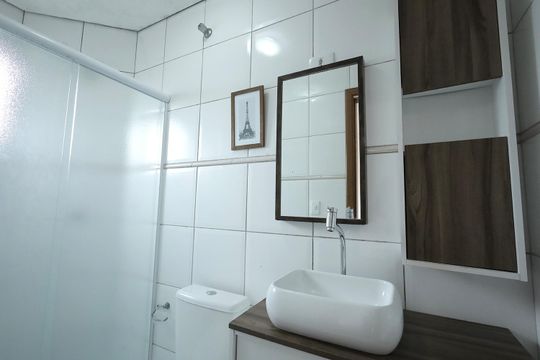 Banheiro Suíte de apartamento para alugar com 2 quartos, 56m² em Jardim Santo Alberto, Santo André