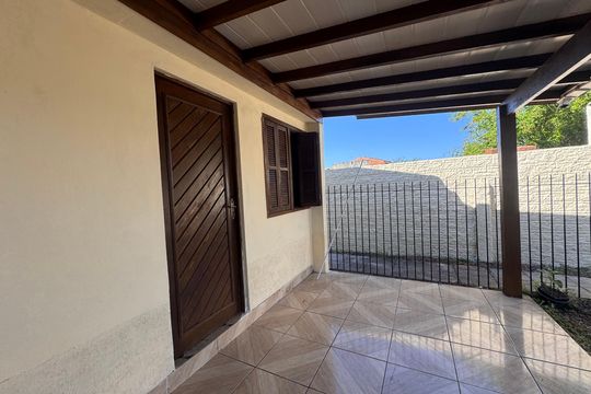 Área Externa de casa à venda com 4 quartos, 79m² em Campina, São Leopoldo