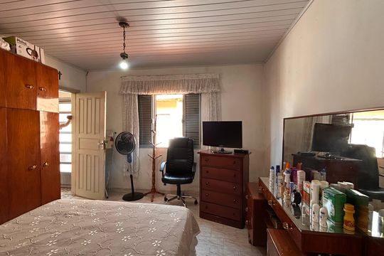 Quarto 1 de casa à venda com 2 quartos, 280m² em Jardim Santo Elias, São Paulo