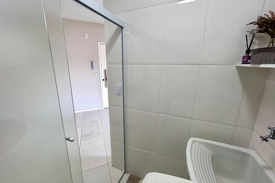 Área de Serviço de apartamento para alugar com 1 quarto, 48m² em Picanço, Guarulhos