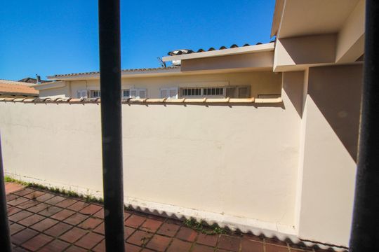 Área comum de casa para alugar com 3 quartos, 177m² em Guarujá, Porto Alegre