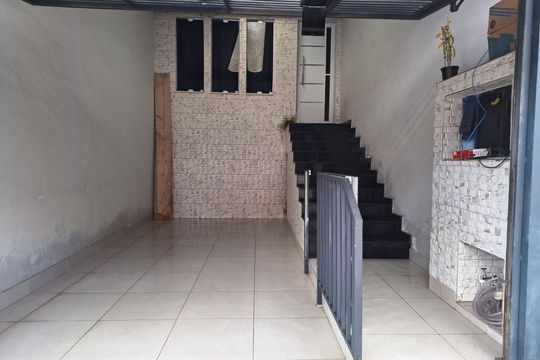 Garagem de casa à venda com 3 quartos, 112m² em Jardim Santa Clara, Guarulhos
