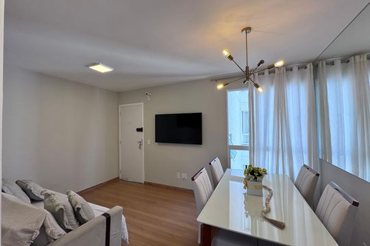Sala de apartamento para alugar com 2 quartos, 48m² em Vargem Grande, Rio de Janeiro