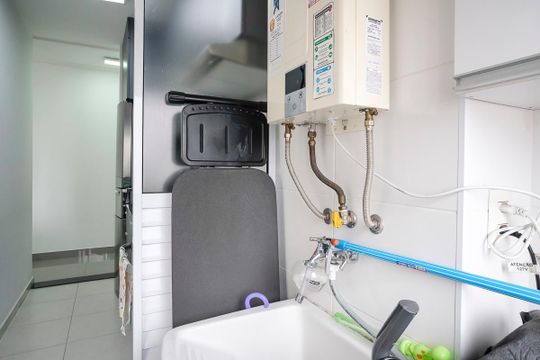 Área de serviço de apartamento à venda com 3 quartos, 65m² em Santa Maria, São Caetano do Sul