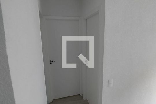 Apartamento para alugar com 2 quartos, 39m² em Jardim Cláudia, São Paulo