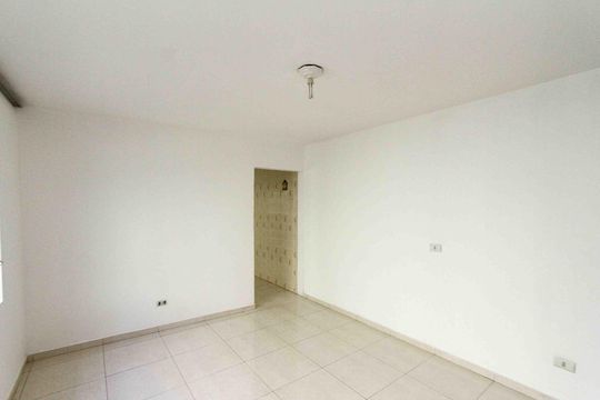 Sala de casa à venda com 4 quartos, 230m² em Jardim Ângela (Zona Leste), São Paulo