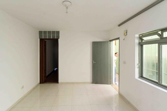 Sala de casa à venda com 4 quartos, 230m² em Jardim Ângela (Zona Leste), São Paulo