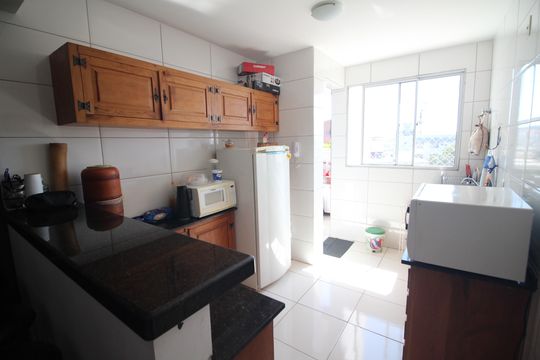 Cozinha de apartamento à venda com 2 quartos, 70m² em Riacho das Pedras, Contagem