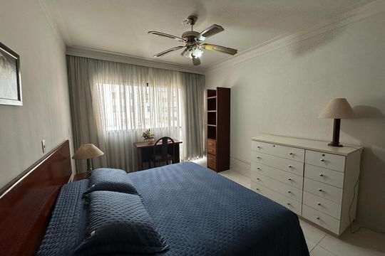 Quarto de apartamento à venda com 1 quarto, 65m² em Alphaville Industrial, Barueri