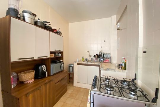 Cozinha de apartamento para alugar com 2 quartos, 67m² em Todos Os Santos, Rio de Janeiro