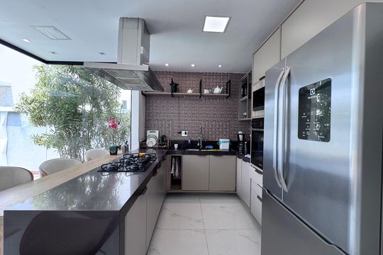 Cozinha de casa de condomínio à venda com 5 quartos, 407m² em Vargem Grande, Rio de Janeiro