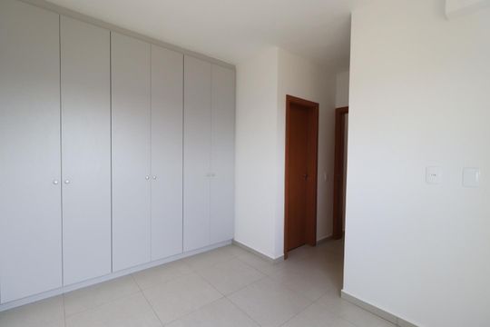 Suíte de apartamento para alugar com 2 quartos, 70m² em Quintas de São José, Ribeirão Preto