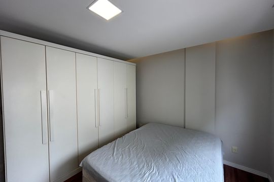 Quarto de apartamento à venda com 1 quarto, 60m² em Centro, São Leopoldo