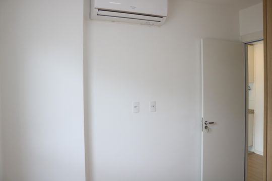 Quarto de apartamento à venda com 1 quarto, 28m² em Água Branca, São Paulo