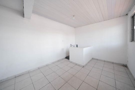 Quarto de casa à venda com 2 quartos, 75m² em Vila Ponte Rasa, São Paulo