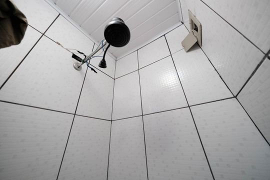 Banheiro Social de casa à venda com 2 quartos, 75m² em Vila Ponte Rasa, São Paulo