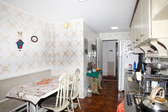 Cozinha de apartamento à venda com 3 quartos, 150m² em Jardim Botânico, Porto Alegre