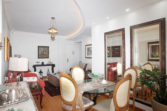 Sala de apartamento à venda com 3 quartos, 150m² em Jardim Botânico, Porto Alegre
