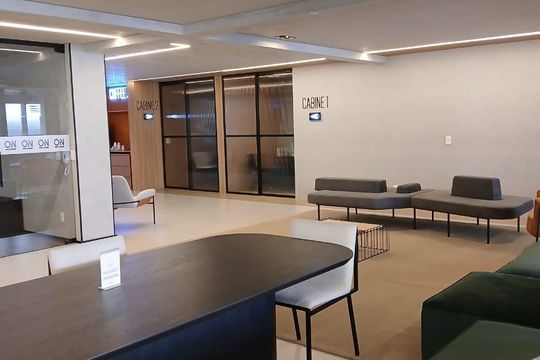 Área comum de kitnet/studio à venda com 1 quarto, 26m² em Moema, São Paulo