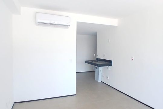 Studio de kitnet/studio à venda com 1 quarto, 27m² em Indianópolis, São Paulo