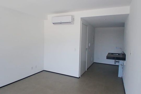 Studio de kitnet/studio à venda com 1 quarto, 27m² em Indianópolis, São Paulo