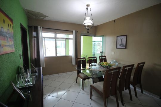 Copa de casa à venda com 4 quartos, 511m² em Lindéia, Contagem