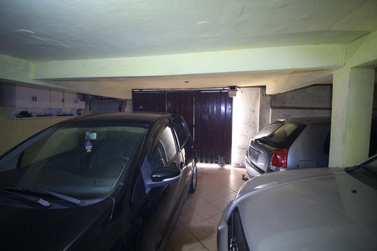 Garagem de casa à venda com 4 quartos, 511m² em Lindéia, Contagem