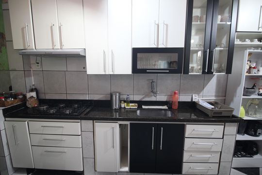 Cozinha de casa à venda com 4 quartos, 511m² em Lindéia, Contagem