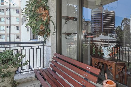 Varanda da Sala de apartamento à venda com 3 quartos, 161m² em Moinhos de Vento, Porto Alegre