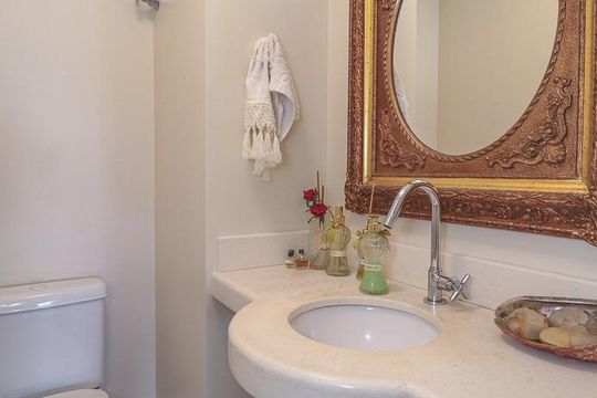 Lavabo de apartamento à venda com 3 quartos, 161m² em Moinhos de Vento, Porto Alegre