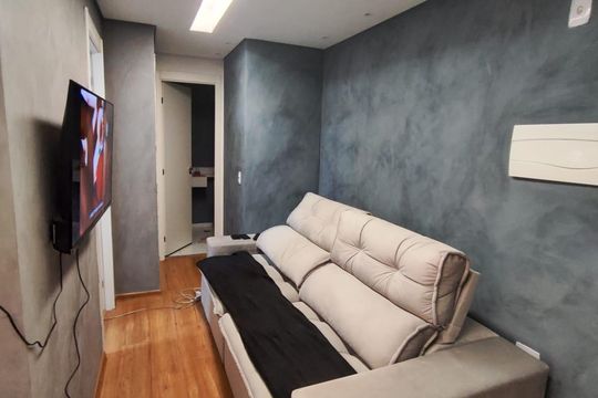Apartamento à venda com 2 quartos, 40m² em Padroeira, Osasco