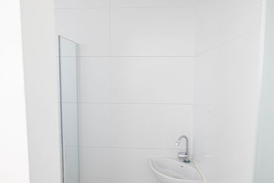 Banheiro Social de apartamento para alugar com 1 quarto, 11m² em Vila Maria Baixa, São Paulo