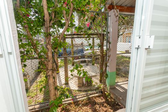 Vista do Quarto da Edícula de casa à venda com 4 quartos, 420m² em Jardim Prudência, São Paulo