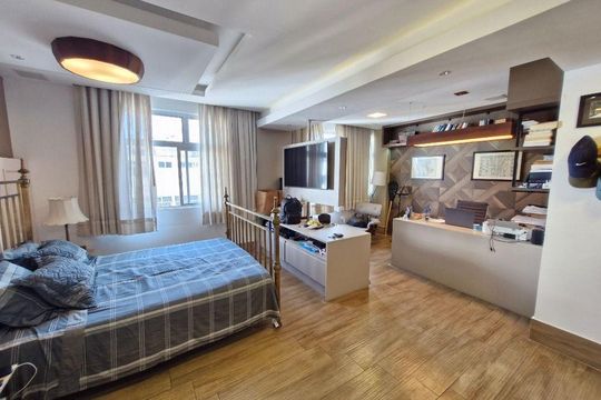 Apartamento à venda com 3 quartos, 159m² em Icaraí, Niterói