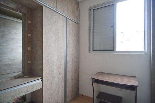 Quarto 2 de apartamento à venda com 2 quartos, 50m² em Duque de Caxias, São Leopoldo