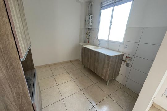 Cozinha de apartamento para alugar com 2 quartos, 50m² em Jardim Primavera, Duque de Caxias