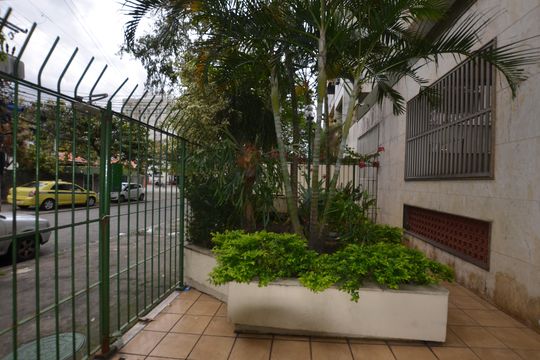 Área comum de apartamento para alugar com 3 quartos, 240m² em Praça Seca, Rio de Janeiro