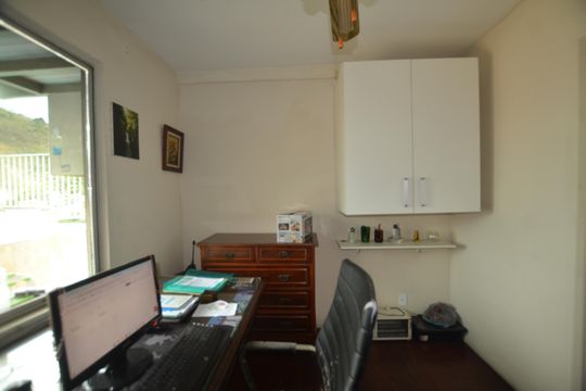 Suíte 3 de apartamento para alugar com 3 quartos, 240m² em Praça Seca, Rio de Janeiro