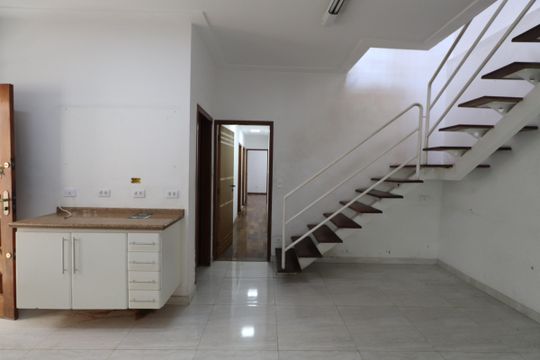 Cozinha de casa à venda com 3 quartos, 210m² em Vila Carrão, São Paulo