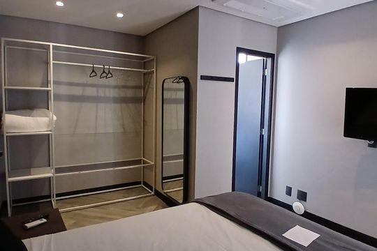 Suíte de apartamento à venda com 1 quarto, 55m² em Bairro da Liberdade, São Paulo