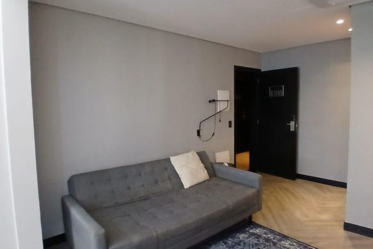 Sala de kitnet/studio para alugar com 1 quarto, 56m² em Bairro da Liberdade, São Paulo