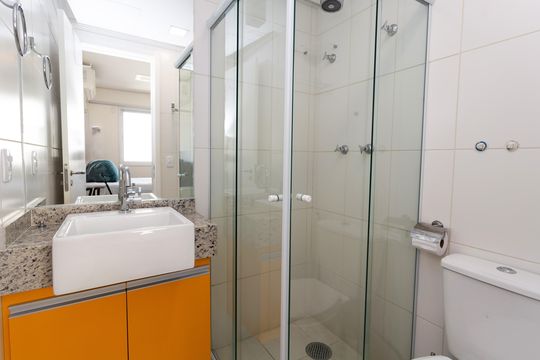 Banheiro Social de kitnet/studio à venda com 1 quarto, 32m² em Centro Histórico de São Paulo, São Paulo